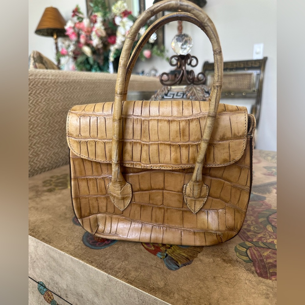 Vintage Joan & David Italy crocodile print embossed handbag